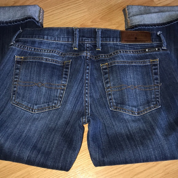 Capris - Picture 1 of 3